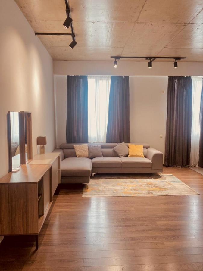 Apartment Sixteen Tiflis Exterior foto