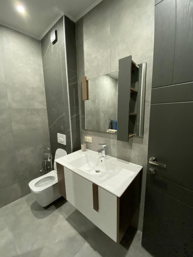 Apartment Sixteen Tiflis Exterior foto